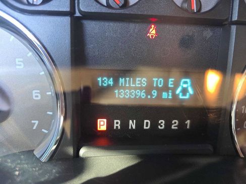 Used 2010 Ford F150 XLT image 15