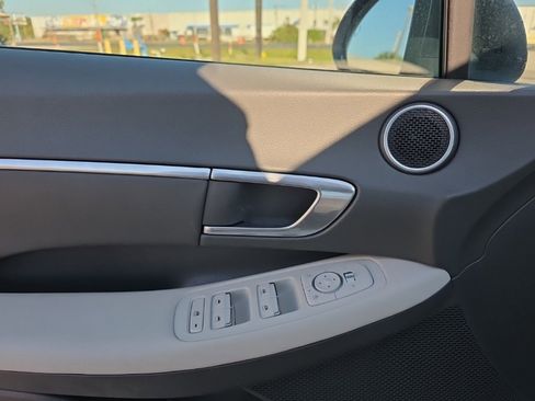 Used 2023 Hyundai Sonata SEL w/ Cargo Package image 17