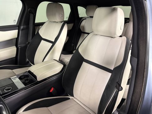 Used 2020 Land Rover Range Rover Velar R-Dynamic S image 12