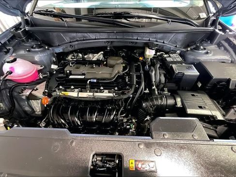 Certified 2026 Hyundai Tucson SE FWD image 9