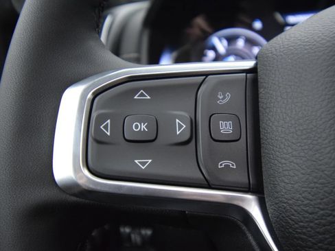 New 2026 RAM 2500 Laramie AWD/4WD image 33