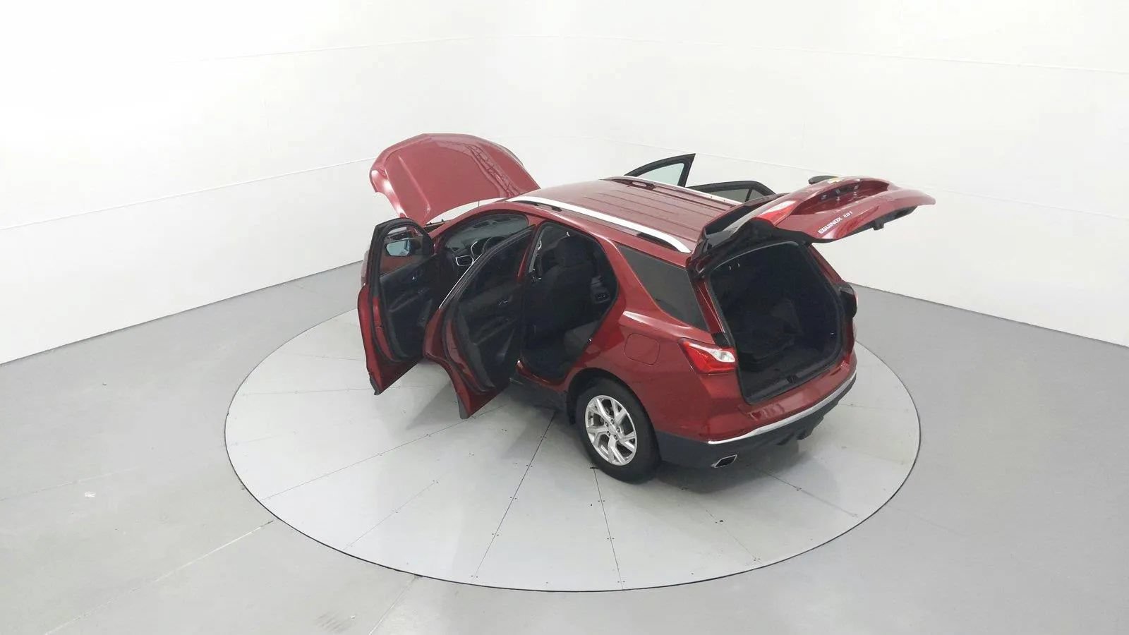 Used 2020 Chevrolet Equinox LT FWD image 29