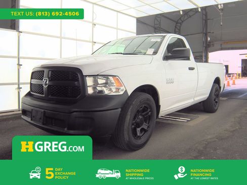 Used 2018 RAM 1500 Express RWD image 1