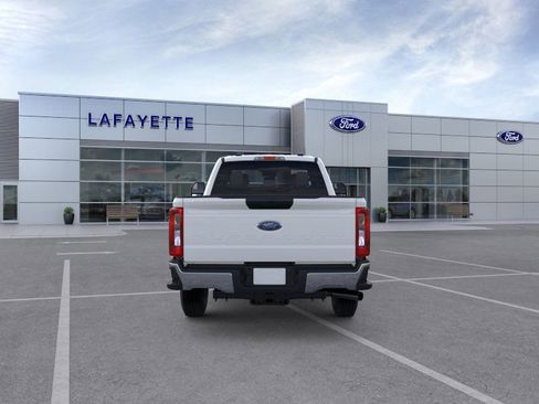 New 2026 Ford F250 XL w/ XL Chrome Package image 5