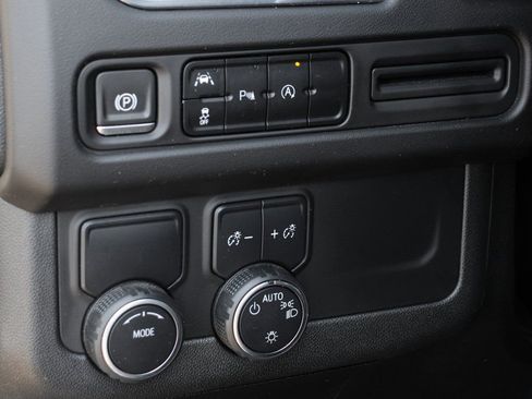 Used 2023 Chevrolet Tahoe LT image 22