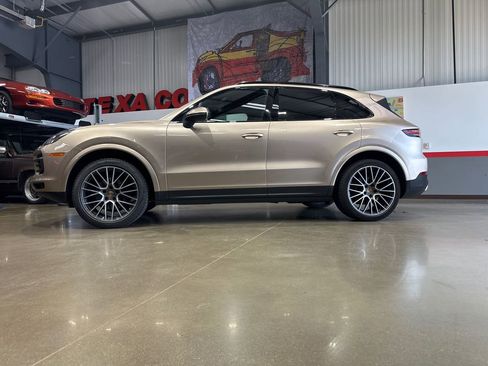 Used 2019 Porsche Cayenne AWD/4WD image 49