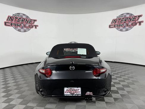 Used 2022 MAZDA MX-5 Miata Club w/ Brembo/BBS Recaro Package RWD image 11