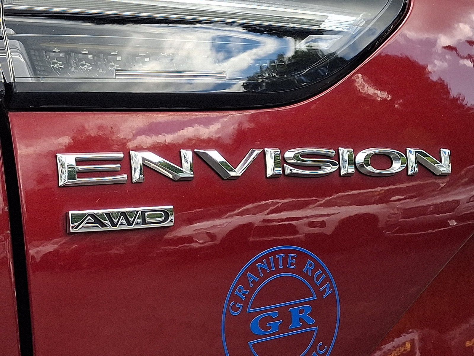Used 2023 Buick Envision Avenir AWD/4WD image 30