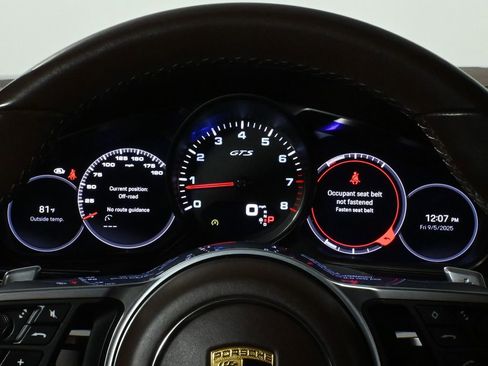 Used 2022 Porsche Cayenne GTS image 19