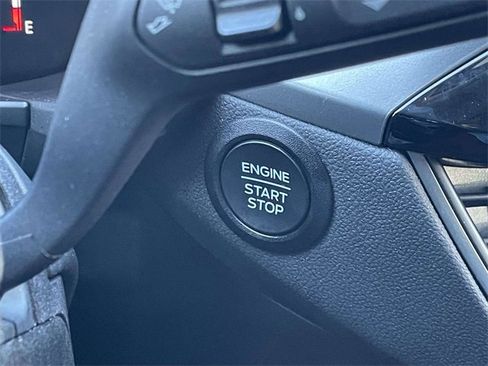 Certified 2025 Ford Escape Active image 11