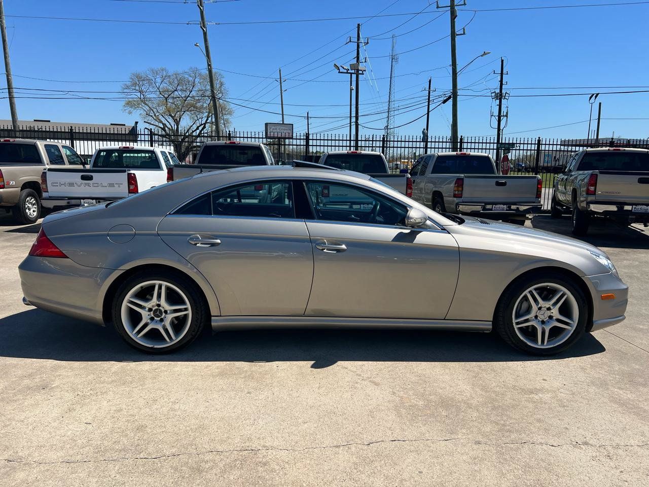 Used 2006 Mercedes-Benz CLS 500 image 8