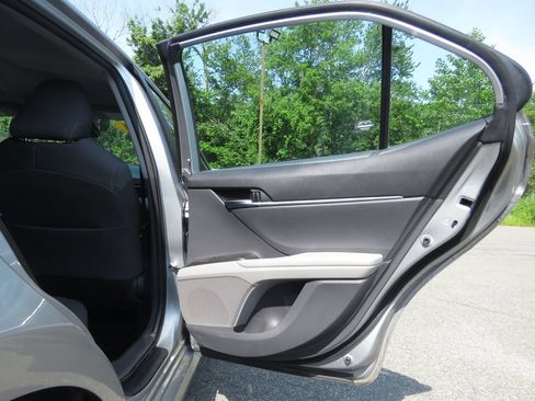 Used 2024 Toyota Camry LE AWD/4WD image 15