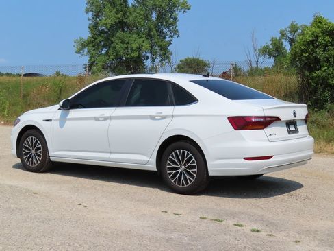 Used 2019 Volkswagen Jetta SEL FWD image 6