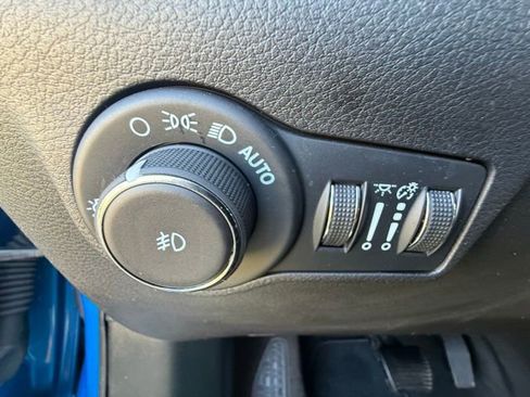 Certified 2024 Jeep Compass Latitude w/ Altitude Special Edition AWD/4WD image 19
