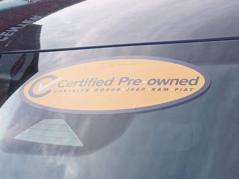 Used 2023 Jeep Grand Cherokee Altitude image 21