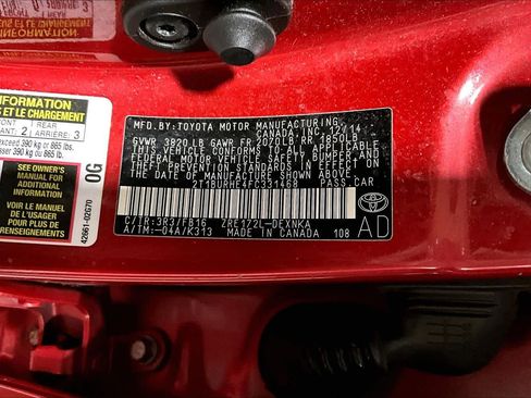 Used 2015 Toyota Corolla LE image 36