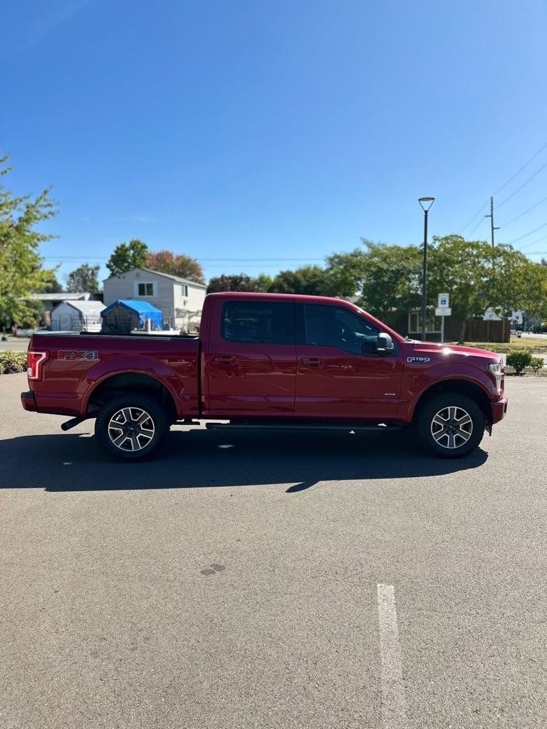Used 2017 Ford F150 XLT w/ Equipment Group 302A Luxury AWD/4WD image 4