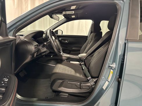 Certified 2024 Honda HR-V Sport image 3