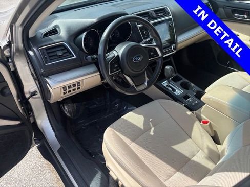 Used 2018 Subaru Outback 2.5i Premium AWD/4WD image 24
