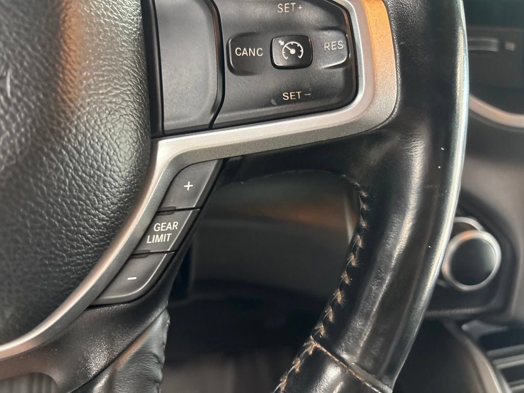 Used 2022 RAM 1500 Big Horn AWD/4WD image 18