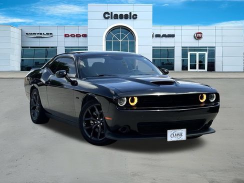 Used 2023 Dodge Challenger R/T w/ Blacktop Package RWD image 1