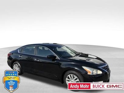 Used 2014 Nissan Altima 2.5 S w/ Display Audio Package