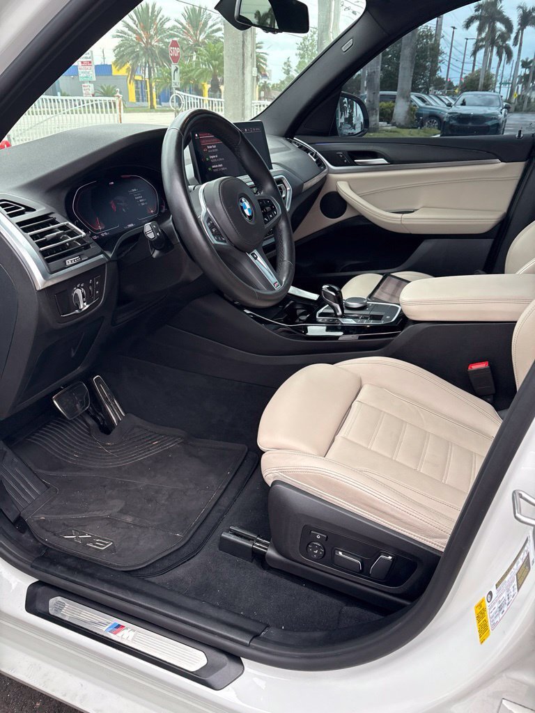 Certified 2024 BMW X3 sDrive30i w/ Premium Package RWD image 2