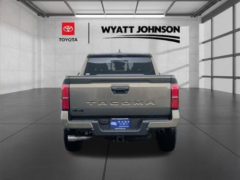 New 2026 Toyota Tacoma TRD Off-Road AWD/4WD image 4