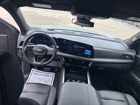 Used 2025 Chevrolet Tahoe LT AWD/4WD image 21