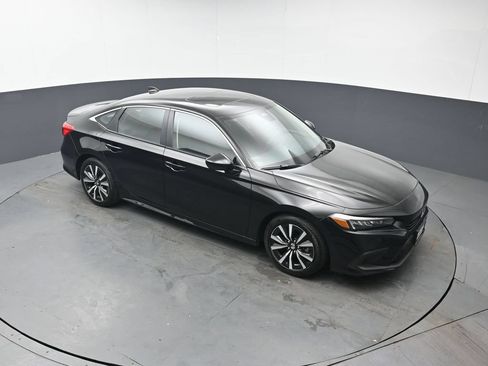 Used 2024 Honda Civic EX image 39