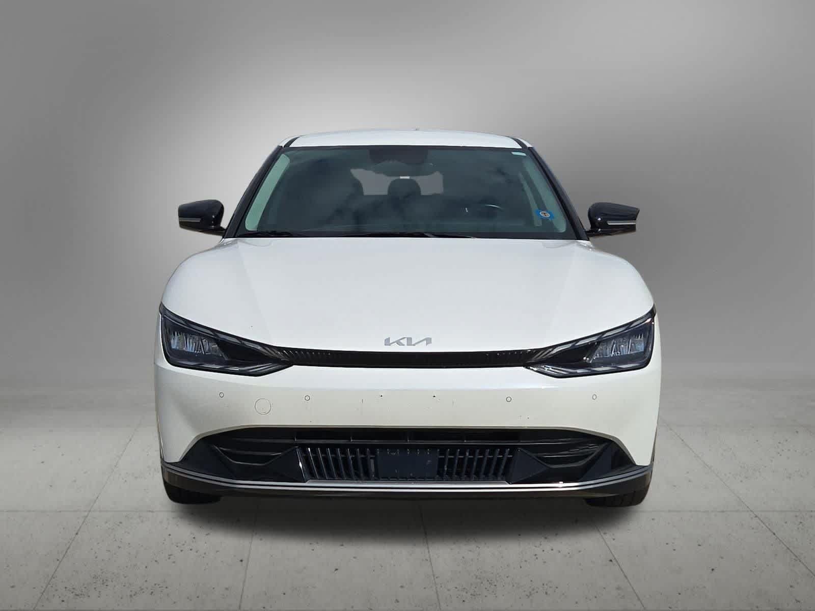 Certified 2023 Kia EV6 Wind RWD image 9