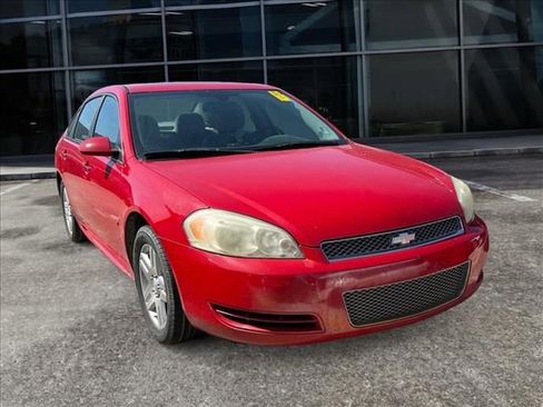 Used 2013 Chevrolet Impala LT w/ LT Sunroof Package FWD image 2