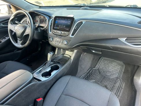 Used 2020 Chevrolet Malibu LS w/ LPO, Convenience Package 2 image 31