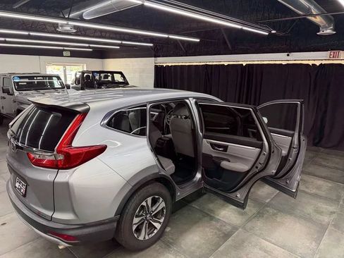 Used 2017 Honda CR-V LX image 45