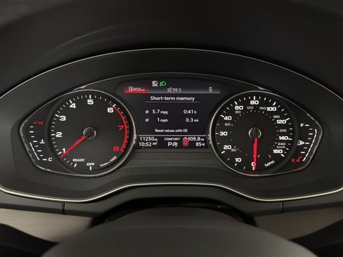 Used 2023 Audi Q5 2.0T Premium AWD/4WD image 26