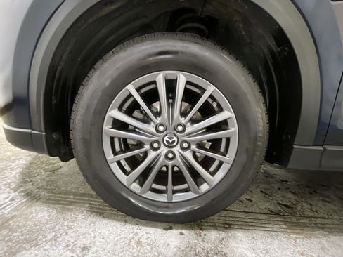 Used 2019 MAZDA CX-5 Touring image 10