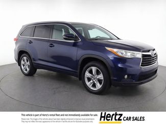 Used 2025 Toyota Highlander LE video 1