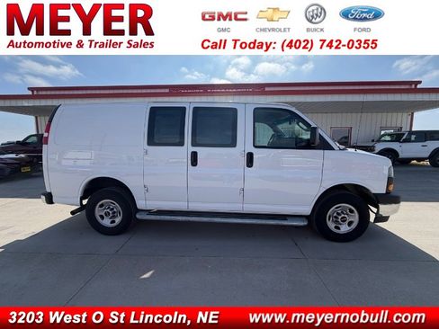 Used 2024 GMC Savana 2500 w/ Driver Convenience Package RWD image 1
