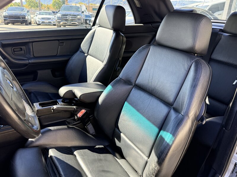 Used 1999 BMW 328i Convertible RWD image 10