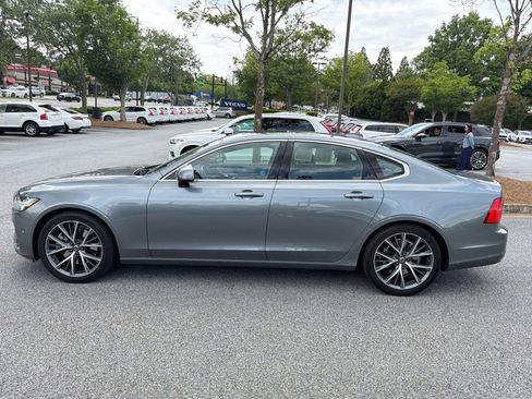 Used 2017 Volvo S90 T6 Momentum w/ Vision Package AWD/4WD image 2