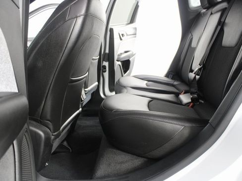 Used 2024 Jeep Compass Latitude image 16