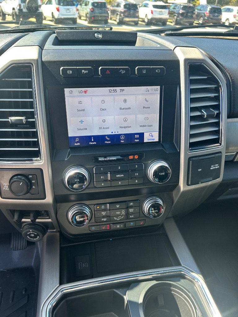 Used 2020 Ford F250 Platinum w/ FX4 Off-Road Package AWD/4WD image 11