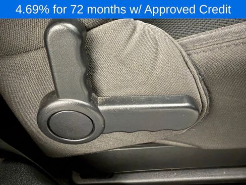 Used 2017 Jeep Wrangler Sport image 31