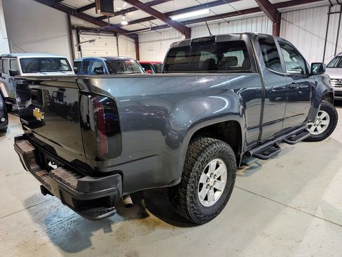Used 2016 Chevrolet Colorado W/T w/ WT Convenience Package image 11