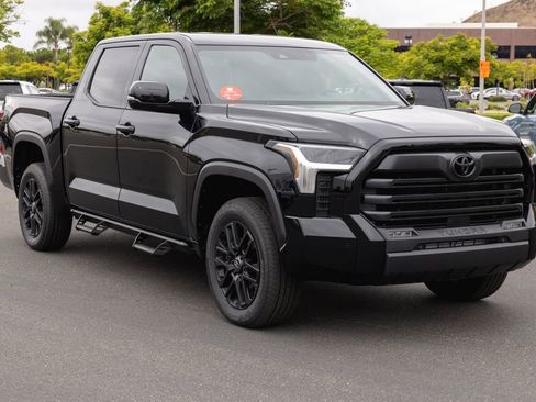 New 2026 Toyota Tundra SR5 AWD/4WD image 3