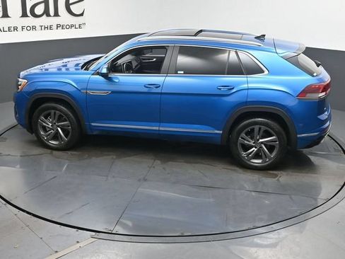 Used 2024 Volkswagen Atlas Cross Sport SEL R-Line AWD/4WD image 44