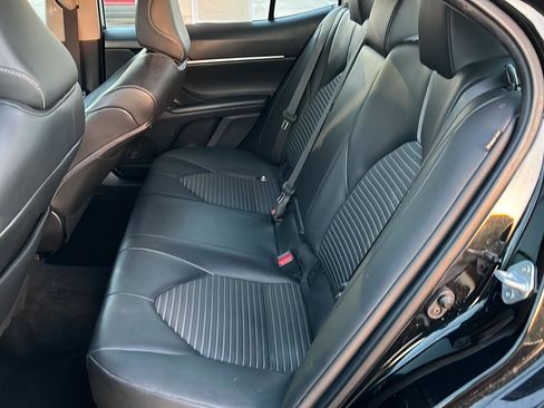 Used 2023 Toyota Camry SE image 23