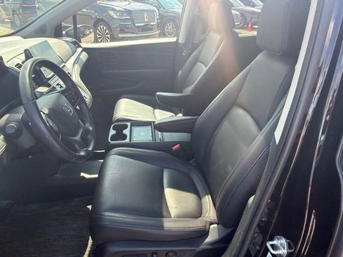 Used 2025 Honda Odyssey EX-L image 9