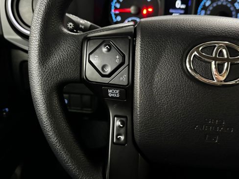 Used 2021 Toyota Tacoma SR AWD/4WD image 23