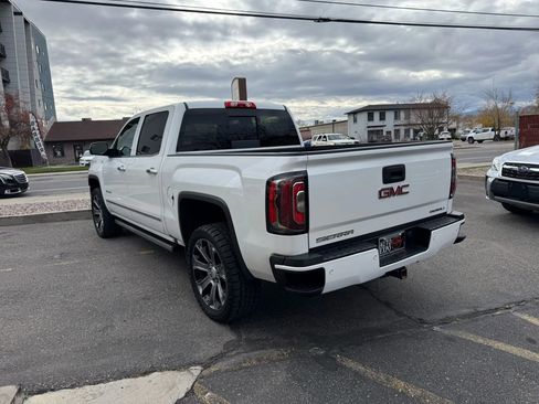 Used 2016 GMC Sierra 1500 Denali w/ Denali Ultimate Package image 7